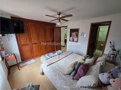 Apartamento de 3 alcobas en venta en Laureles, Medellín, 115 m² · foto 7 de 11