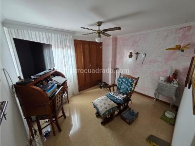 Apartamento de 3 alcobas en venta en Laureles, Medellín, 115 m² · foto 9 de 11