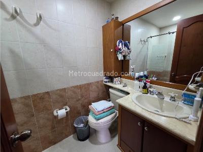 Apartamento de 3 alcobas en venta en Laureles, Medellín, 115 m² · foto 11 de 11