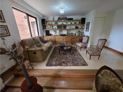 Apartamento de 4 alcobas en venta en El Poblado, Medellín, 261 m² · foto 3 de 17