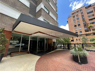 Apartamento en venta en El Poblado, Medellín · foto 2 de 20