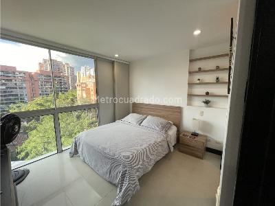 Apartamento de 2 alcobas en venta en El Poblado, Medellín, 73 m² · foto 4 de 20