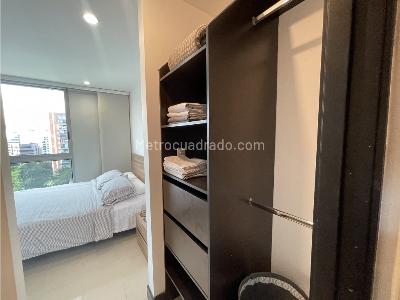 Apartamento de 2 alcobas en venta en El Poblado, Medellín, 73 m² · foto 8 de 20