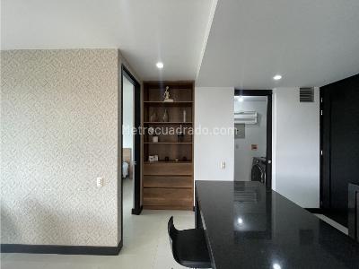 Apartamento de 2 alcobas en venta en El Poblado, Medellín, 73 m² · foto 11 de 20