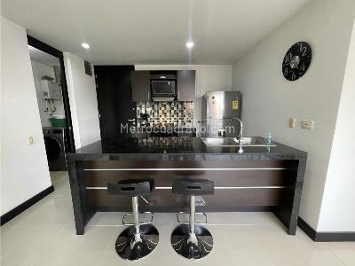 Apartamento de 2 alcobas en venta en El Poblado, Medellín, 73 m² · foto 16 de 20