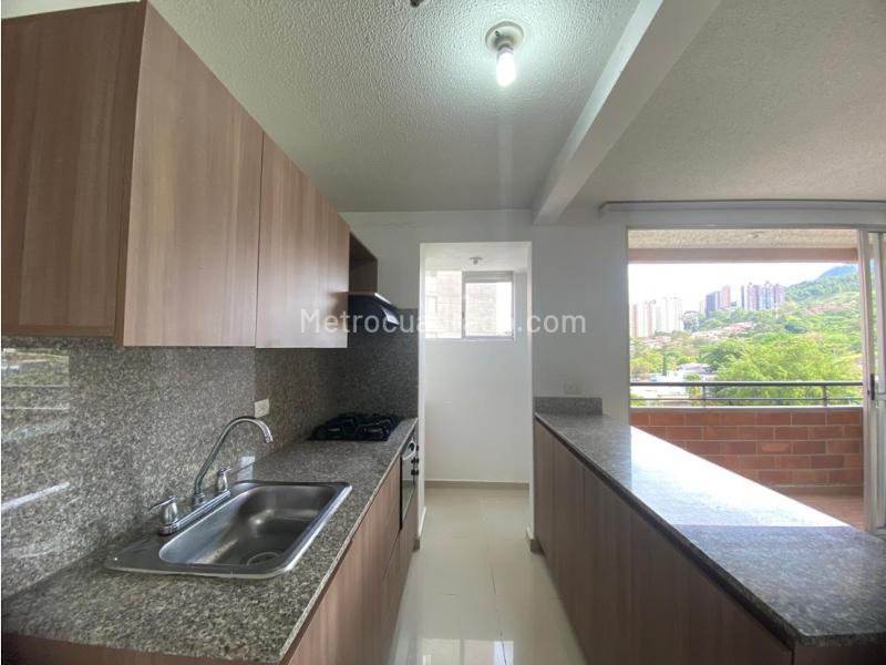 Piso – Bello - Vista 4