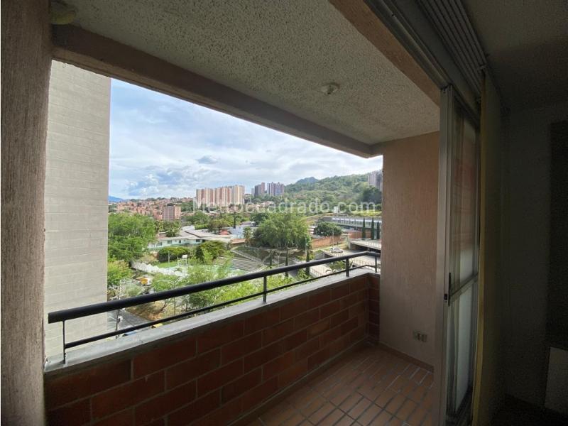 Piso – Bello - Vista 5