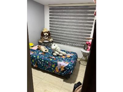 Apartamento de 3 alcobas en venta en Norte America, Bello, 89 m² · foto 13 de 20