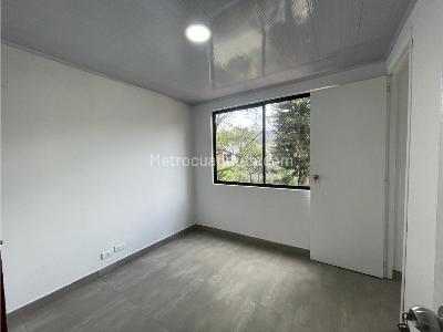 Apartamento en venta en La America, Medellín · foto 12 de 20