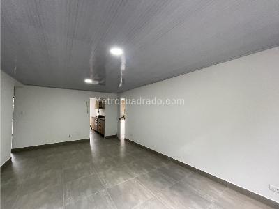 Apartamento en venta en La America, Medellín · foto 13 de 20