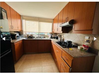 Casa de 4 alcobas en venta en Loma Del Esmeraldal, Envigado, 165 m² · foto 2 de 14