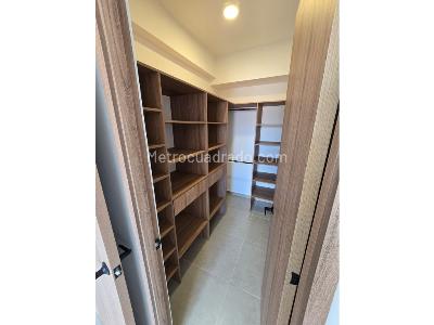 Apartamento de 2 alcobas en venta en Ciudad Fabricato, Bello, 64 m² · foto 10 de 19