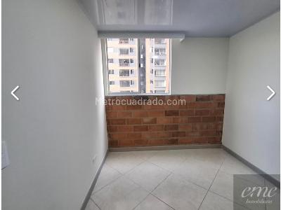 Apartamento de 3 alcobas en venta en Calle Viejo, Bello, 64 m² · foto 5 de 8
