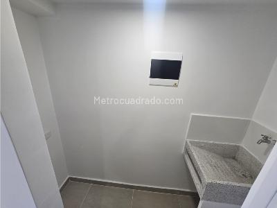 Apartamento de 3 alcobas en venta en Cañaveralejo, Sabaneta, 55 m² · foto 8 de 9