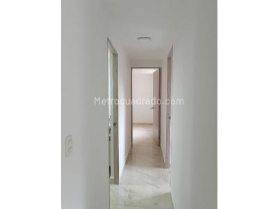 Apartamento de 3 alcobas en venta en Cañaveralejo, Sabaneta, 55 m² · foto 5 de 11