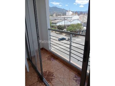 Apartamento de 2 alcobas en venta en Las Vegas, Sabaneta, 57 m² · foto 5 de 14