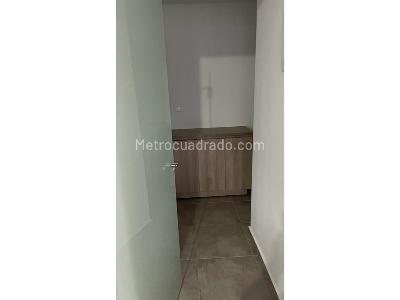 Apartamento de 3 alcobas en venta en Amazonia, Bello, 130 m² · foto 10 de 20