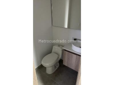 Apartamento de 3 alcobas en venta en Amazonia, Bello, 130 m² · foto 12 de 20