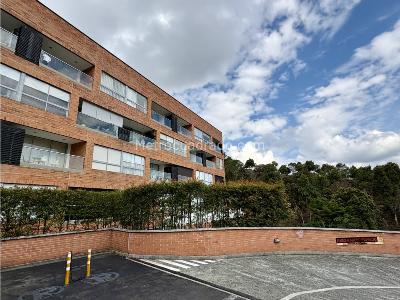 Apartaestudio en venta en Aeropuerto, Rionegro, 63 m² · foto 2 de 11