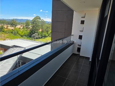 Apartamento de 3 alcobas en venta en San Antonio De Pereira, Rionegro, 76 m² · foto 9 de 20