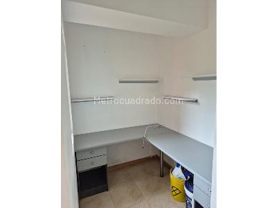Apartamento de 2 alcobas en venta en Niquia, Bello, 66 m² · foto 5 de 11