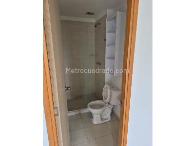 Apartamento de 2 alcobas en venta en Niquia, Bello, 66 m² · foto 8 de 11
