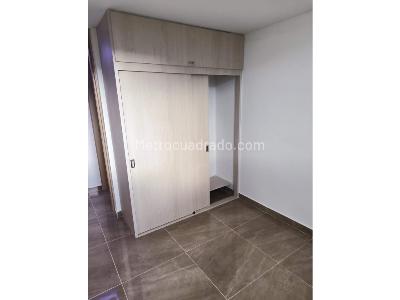 Apartamento de 3 alcobas en venta en Amazonia, Bello, 62 m² · foto 7 de 13