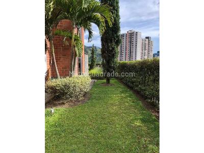 Casa de 4 alcobas en venta en Aves Maria, Sabaneta, 470 m² · foto 13 de 15