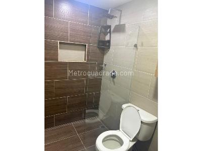 Apartamento de 2 alcobas en venta en Calle Vieja, Bello, 45 m² · foto 12 de 17