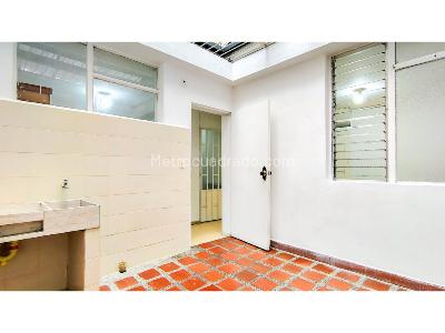 Casa de 5 alcobas en venta en Santa Monica, Medellín, 185 m² · foto 14 de 20