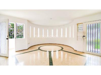 Casa de 5 alcobas en venta en Santa Monica, Medellín, 185 m² · foto 4 de 20