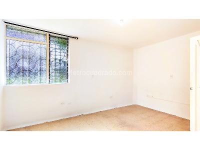Casa de 5 alcobas en venta en Santa Monica, Medellín, 185 m² · foto 6 de 20