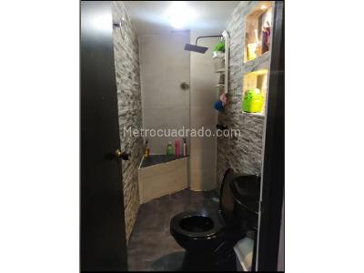 Casa de 3 alcobas en venta en Aranjuez, Medellín, 132 m² · foto 4 de 4