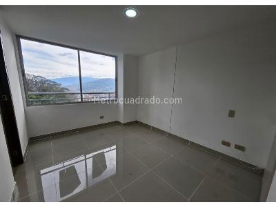 Apartamento en venta en Loma Del Indio, Medellín · foto 17 de 20
