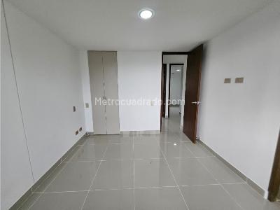 Apartamento en venta en Loma Del Indio, Medellín · foto 18 de 20