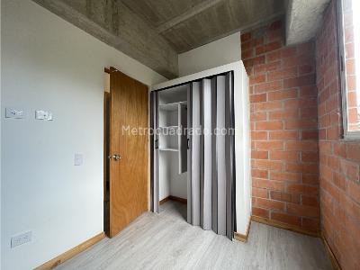 Apartamento de 2 alcobas en venta en Tranvia, Rionegro, 50 m² · foto 13 de 19