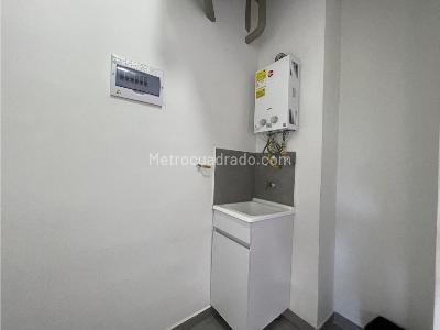 Apartamento de 2 alcobas en venta en Tranvia, Rionegro, 50 m² · foto 8 de 19