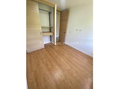 Apartamento en venta en Loma De Los Bernal, Medellín · foto 10 de 14