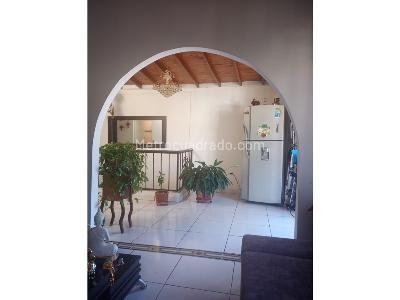 Apartamento de 2 alcobas en venta en Barrio Nuevo, Bello, 61 m² · foto 3 de 13