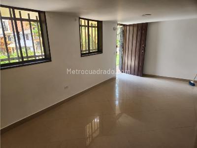 Apartamento de 4 alcobas en venta en Santa Ana, Bello, 126 m² · foto 9 de 20