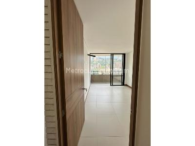 Apartamento de 2 alcobas en venta en Ciudad Del Rio, Medellín, 93 m² · foto 14 de 20