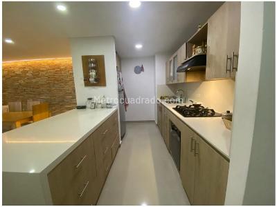 Apartamento en venta en Loma Del Esmeraldal, Envigado · foto 6 de 16