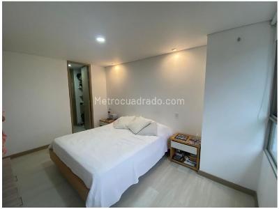 Apartamento en venta en Loma Del Esmeraldal, Envigado · foto 10 de 16