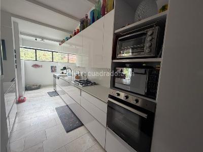 Apartamento en venta en El Poblado, Medellín · foto 11 de 20