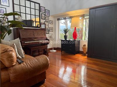 Apartamento en venta en El Poblado, Medellín · foto 3 de 20