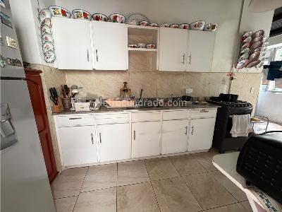 Apartamento en venta en La Aguacatala, Medellín · foto 3 de 11