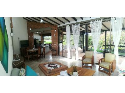 Casa de 3 alcobas en venta en Alto De Las Palmas, Envigado, 285 m² · foto 8 de 11