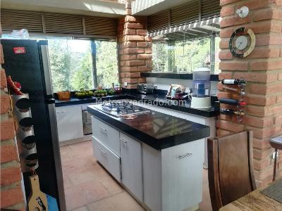 Casa de 3 alcobas en venta en Alto De Las Palmas, Envigado, 285 m² · foto 10 de 11