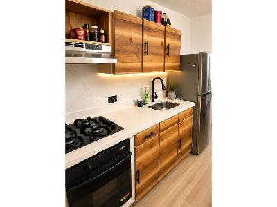 Apartamento de 2 alcobas en venta en La Castellana, Medellín, 69 m² · foto 7 de 14