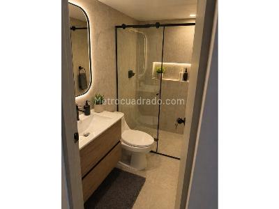 Apartamento de 2 alcobas en venta en La Castellana, Medellín, 69 m² · foto 11 de 14
